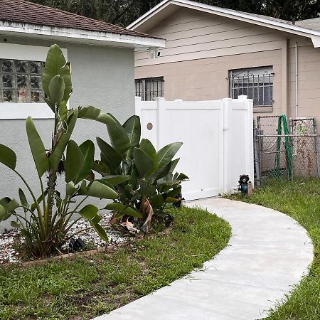 Casa Familia Martino 5 Apartment Tampa Luaran gambar